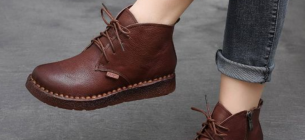 25 Ide Desain Sepatu Boot untuk Wanita yang Elegan